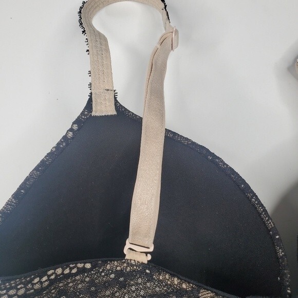 Victoria's Secret black lace lined perfect coverage 32DD - Picture 4 of 7